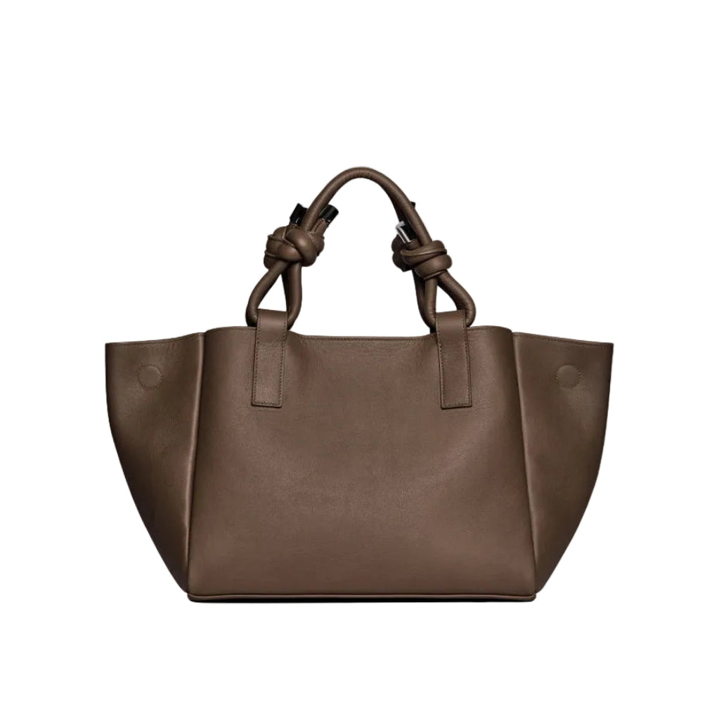 AMBRE BROWN