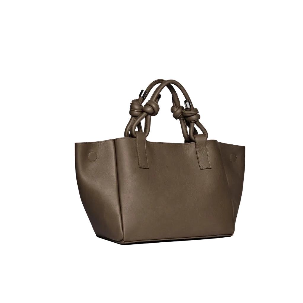 AMBRE BROWN